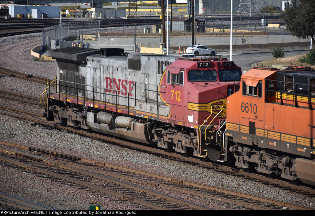 BNSF 712